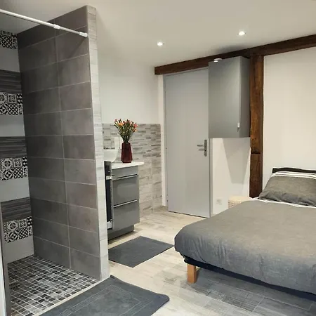 Guest house Le Domaine Des Reverets Trezelles